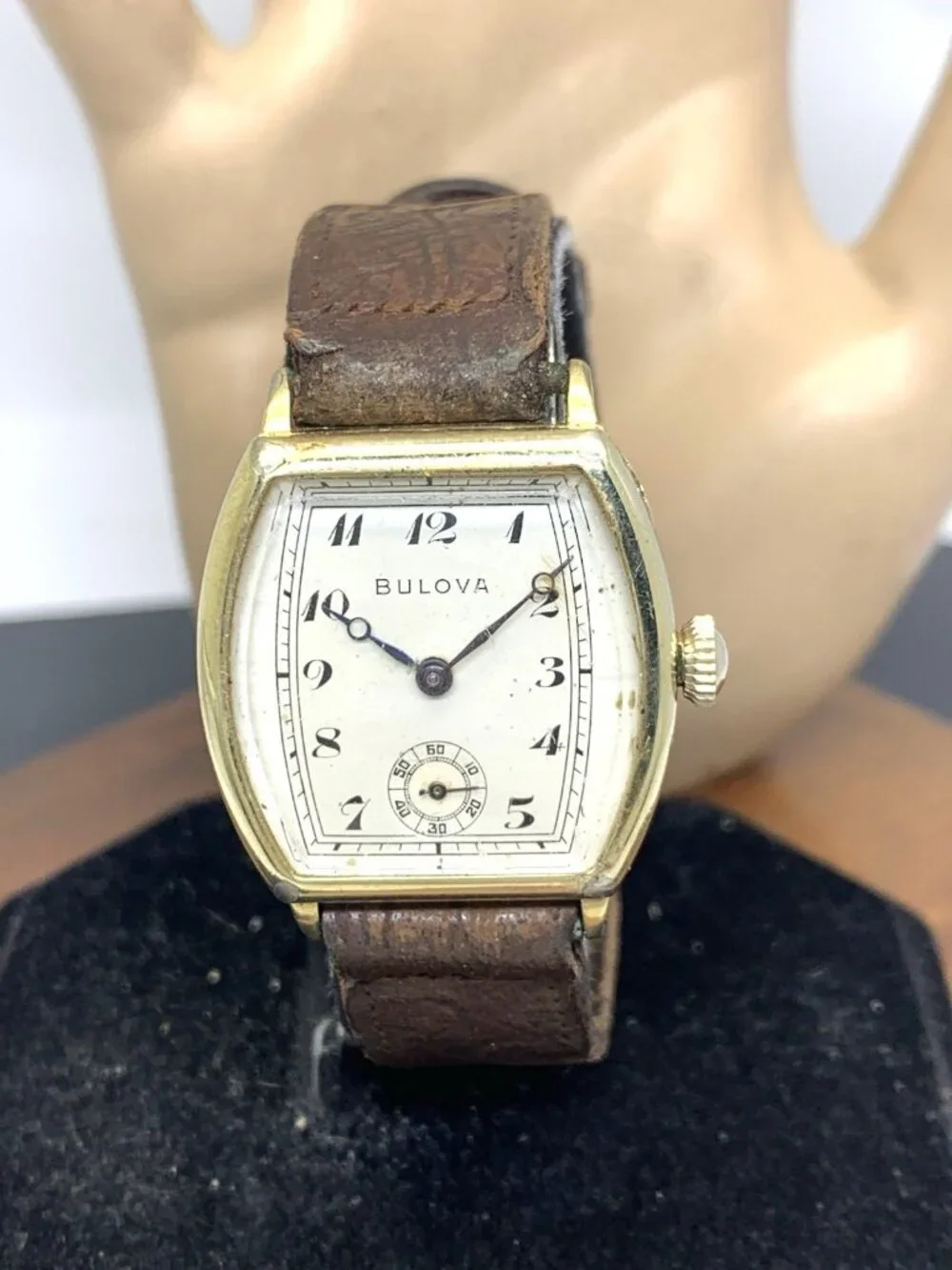 Bulova Men's Watch Vintage Waltham Manual Wind 14k Gold Filled Case Leather 28mm